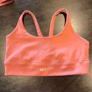 SET Active Luxform scoop y bra. Coral color and size medium